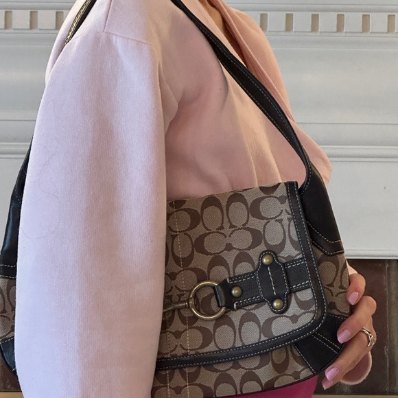 Coach Shoulder Bag - Picture 7 of 7